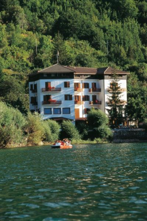 Гостиница Hotel Acquevive  Сканно